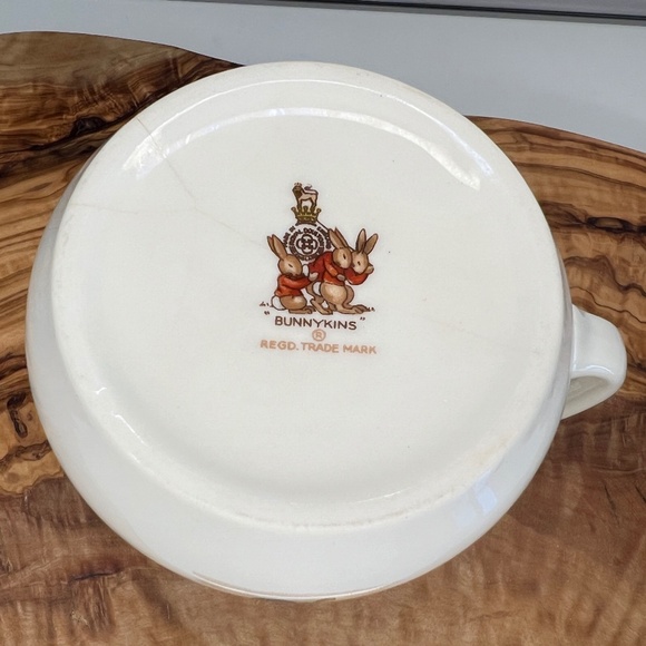 Bunnykins Vintage Royal Doulton 4 Pc. Dish Set ~ Bone China ~ England - Picture 14 of 16